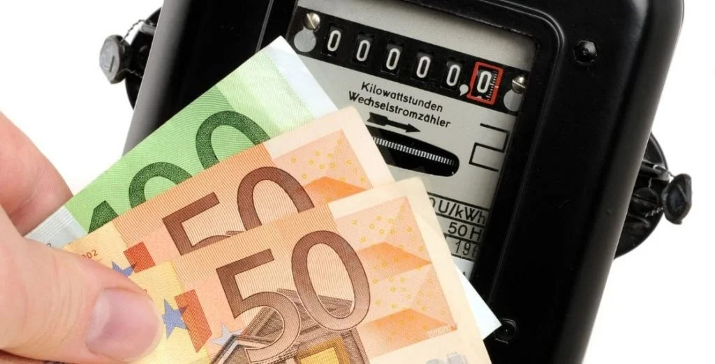 Descubre cómo ocultar el contador de la luz de forma creativa y sin gastar mucho dinero