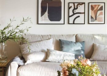 Descubre cómo renovar tu hogar con esta ingeniosa idea para quitar la puerta del salón