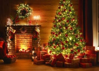 Transforma tu hogar en un paraíso navideño con estas ideas de decoración de fachadas
