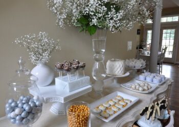 Transforma tu mesa de comunión en un paraíso de elegancia con estas ideas impresionantes