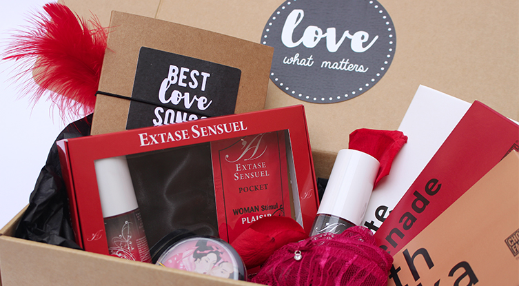 Descubre cómo sorprender a tu pareja con una caja de los 5 sentidos única y especial