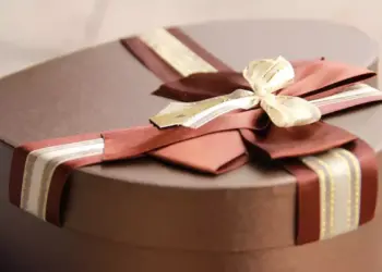 Descubre los regalos más originales y sorprendentes para sorprender a los novios en su gran día